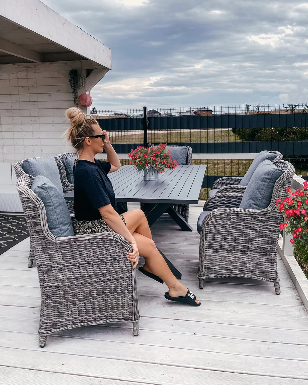 A Garden Dining Set 6 Seater CASCAIS with Cushions PE Rattan Grey - Image 7